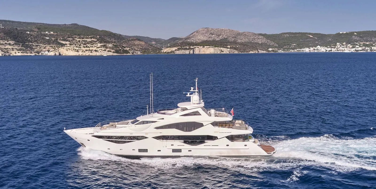 Aqua Libra yacht image 1