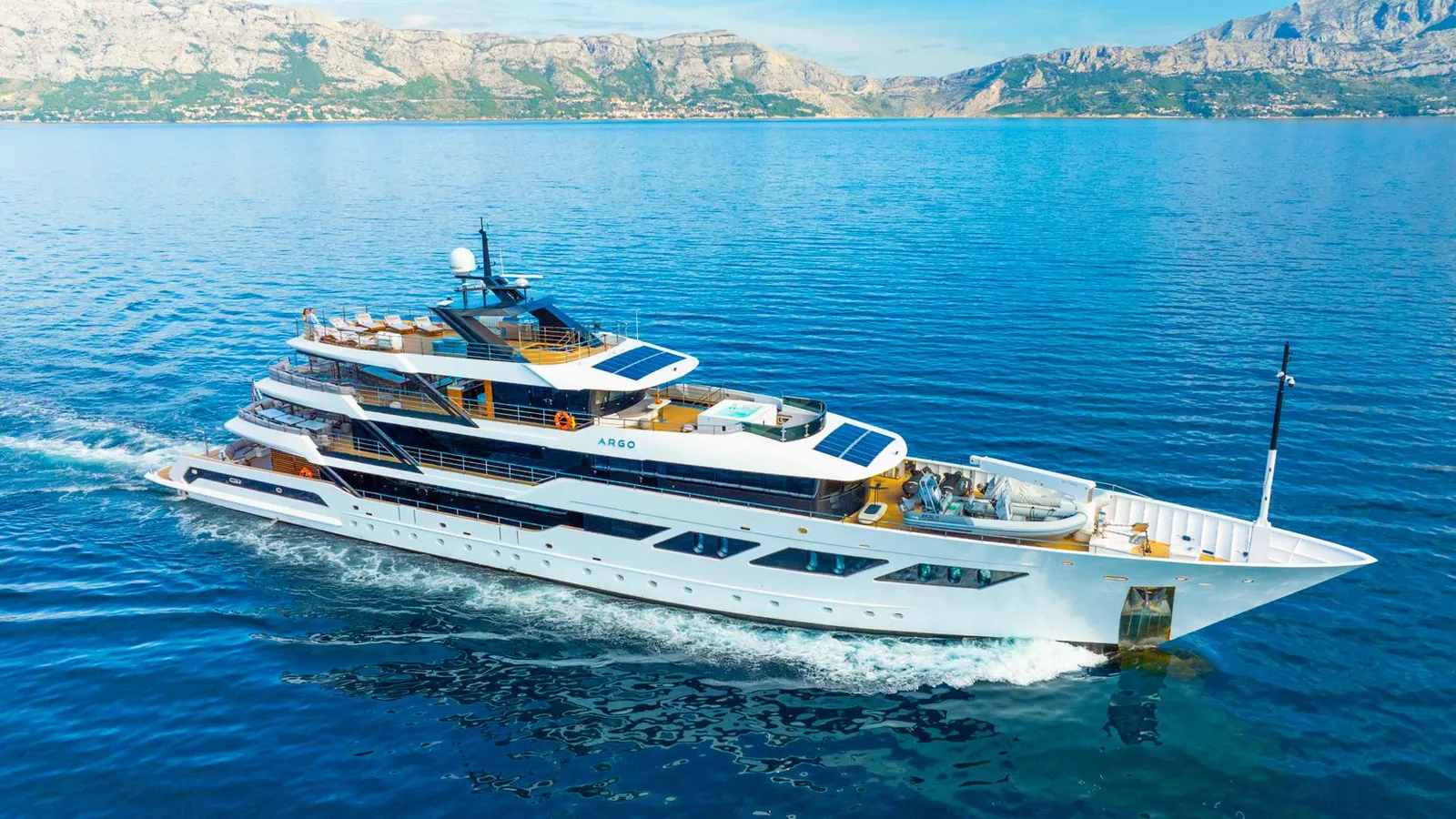 Argo yacht image 1