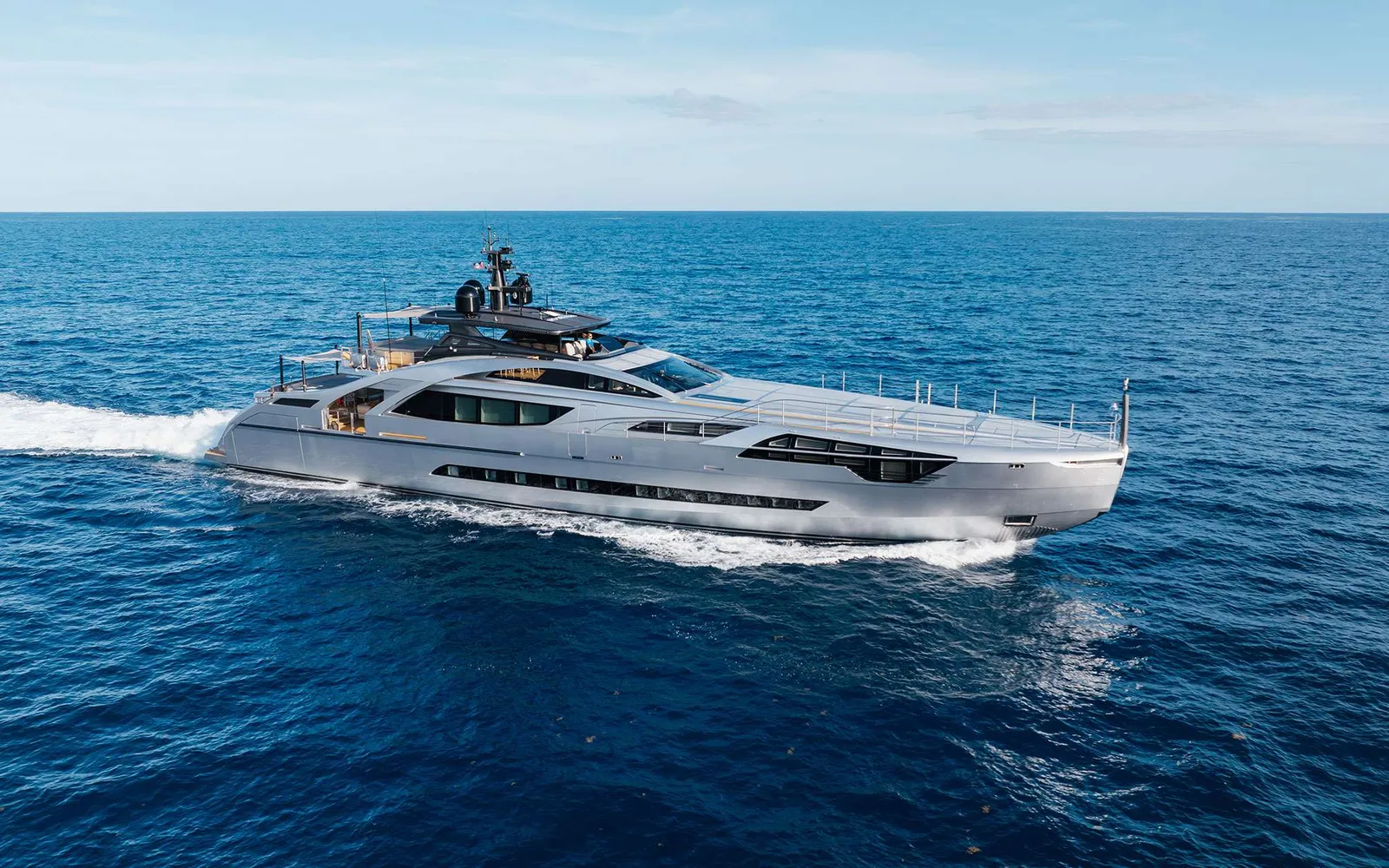 Cabo yacht image 1