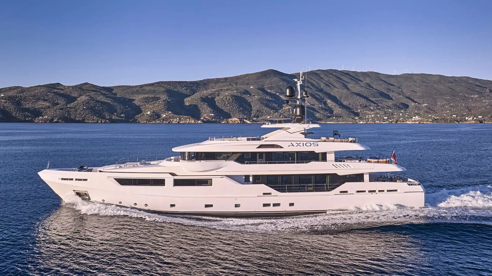 Axios yacht image 1