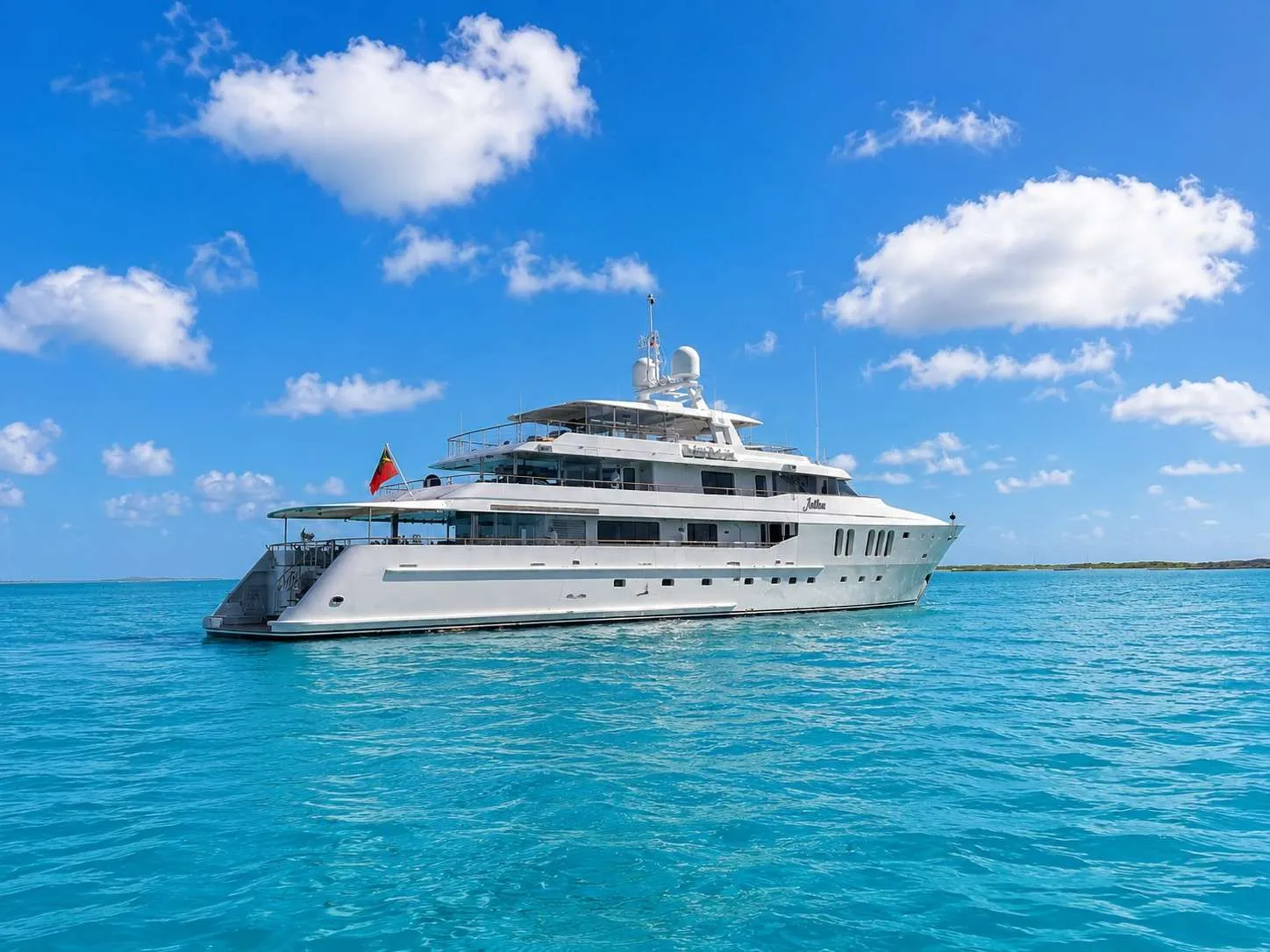 Jubilee yacht image 1